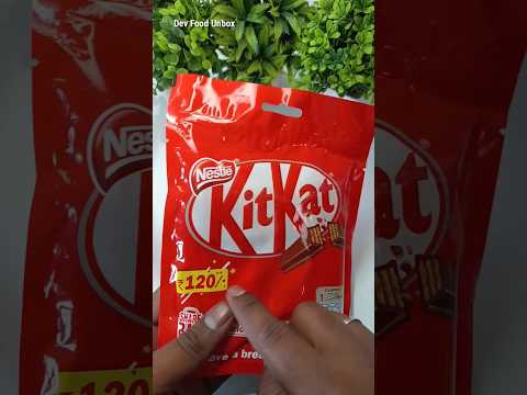 KitKat Family Pack Review || ₹120 KitKat Chocolate 🍫 #shorts #kitkat #youtubeshorts