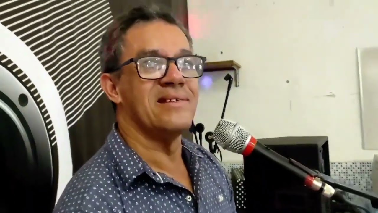 Aloísio e seu Teclado no Clube Ideal da Terceira 