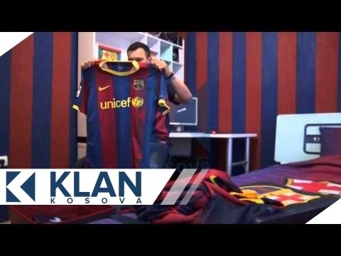 Tifozi i flakte i Barcelones ne Kosove - Klan Kosova