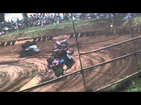 Des Collier Sprintcar Crash 09 April 2011