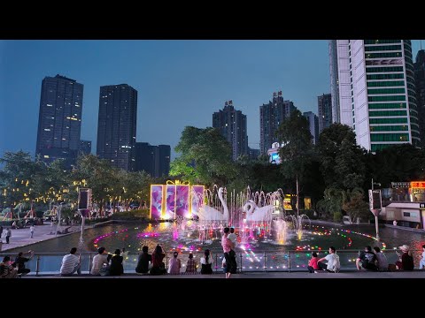 Exploring Chongqing Biggest Shopping Plaza 🇨🇳 - Malls, Cafes & City Life