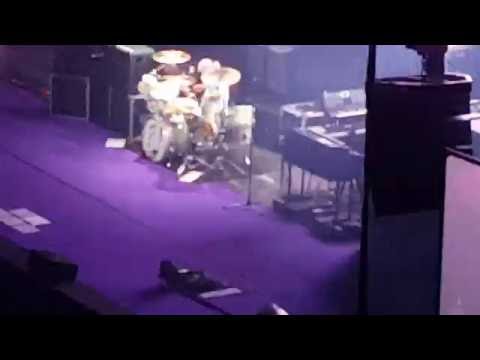 Deep Purple The Mule live in Milan Ian Paice FANTASTIC !