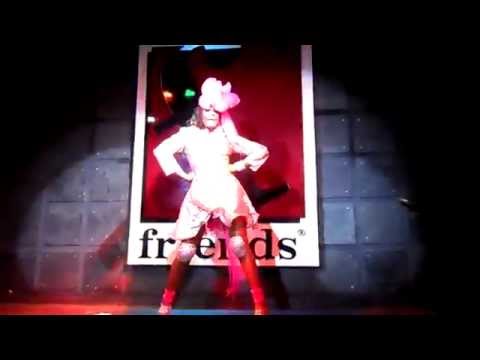 Victoria Vipper  - Medley Nick Minaj Boate Friends