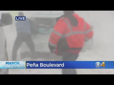 Drivers Stuck For Hours On Pena Boulevard Near Denver International Airport