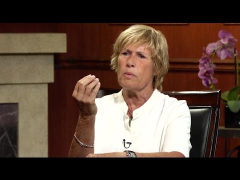 Diana Nyad's description of swimming at night is terrifying | Larry King Now | Ora.TV