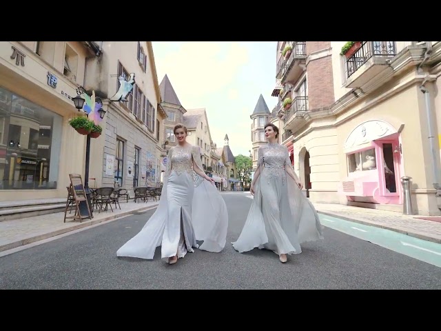 فستان سهرة كريب مطرز يدويا من الصدر والخصر مع شال بليسيه