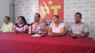 Hoy es un dia muy especial  porque se festeja  a las reynas  del hogar,a todas las  mamas de mexico 