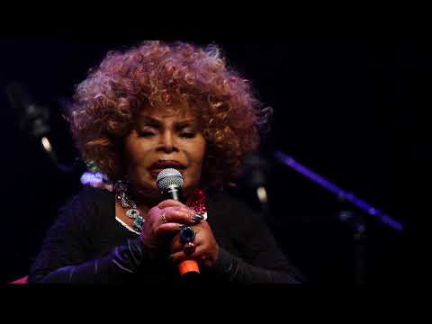 Elza Soares E Wilson Das Neves  - Deixa Isso Pra Lá (Sesc Vila Mariana)