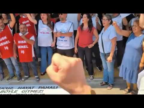 Karşıyaka'da işçilerden sonra memurlar da eylemde...