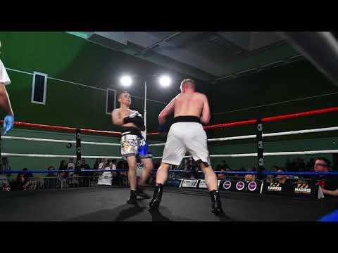 Gloved Boxing at TGAO5 - Lee vs Bukowy  Middleweight title