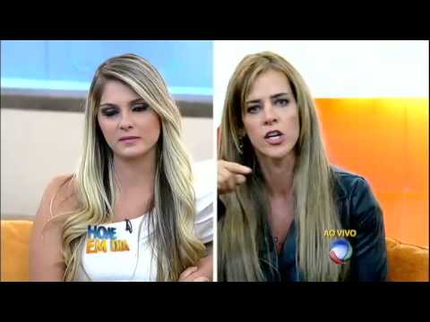 Denise faz ameaças a Monique Evans e a chama de "vovó botocada"