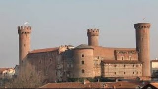 preview picture of video 'Riprese Video Aeree Drone - Ivrea Castello Medioevale & Canoa Club Ivrea'