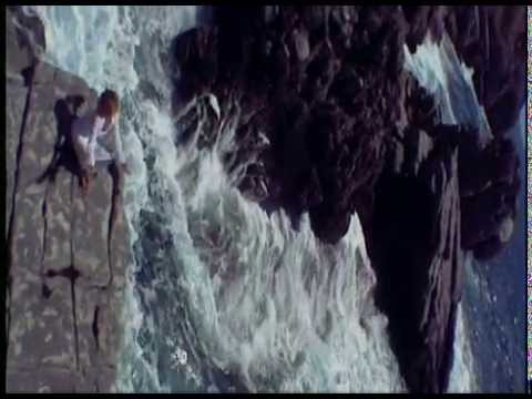 Ελένη Τσαλιγοπούλου - Θαλασσογραφία | Eleni Tsaligopoulou - Thalassografia - Official Video Clip