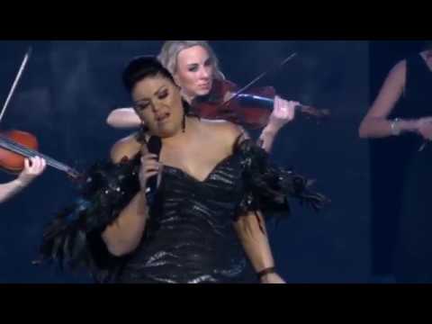 Corlea Botha - Grassade In Die Wind (Live AIG 2014)