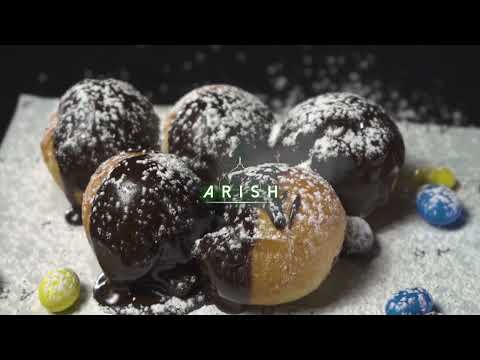 Mini Donuts com calda de chocolate