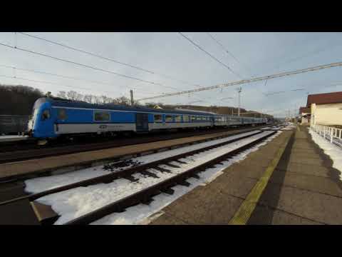 vlaky nádraží Napajedla ,R 809 MORAVAN - R 889 SLOVÁCKÝ EXPRES - OS 4214 / TRAIN ČD