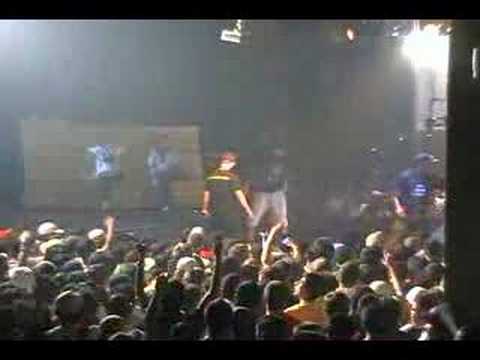 Piezas VS El Shintoma (Final Batalla Gallos Madrid 8.9.07)