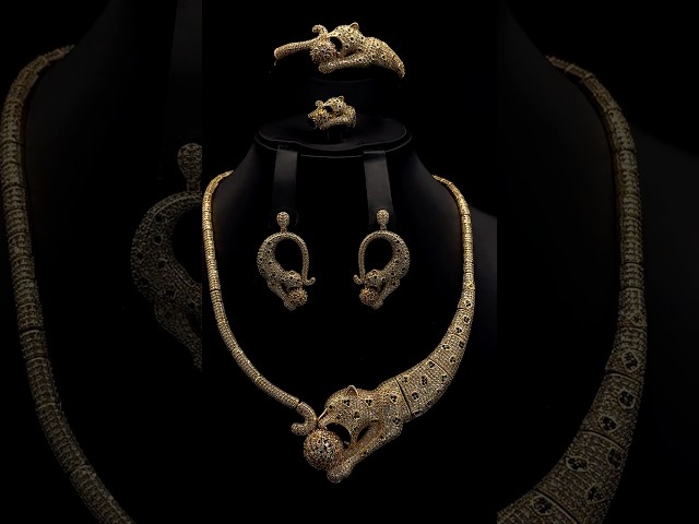 طقم اكسسوارات نسائي بتصميم الفهد الملكي لون ذهبي أنيق إصدار خاص 5 قطع بضمان على اللون - S-9341