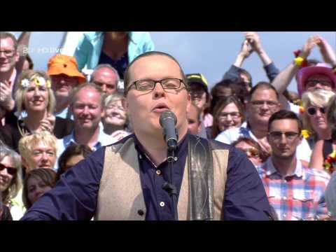 Angelo Kelly & Family  I'll tell me Ma - ZDF Fernsehgarten 19.06.16 - Gruß von Matthias