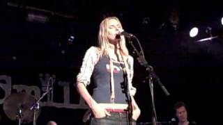 Aimee Mann You&#39;re With Stupid Now - Sheffield Leadmill 2008