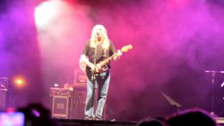 Rosendo Al lodo brillo