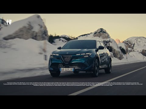 Alfa Romeo Junior Ibrida Q4 | Wherever the road takes you