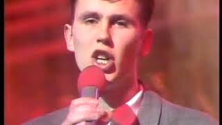 Hipsway on Razmatazz playing Broken Years