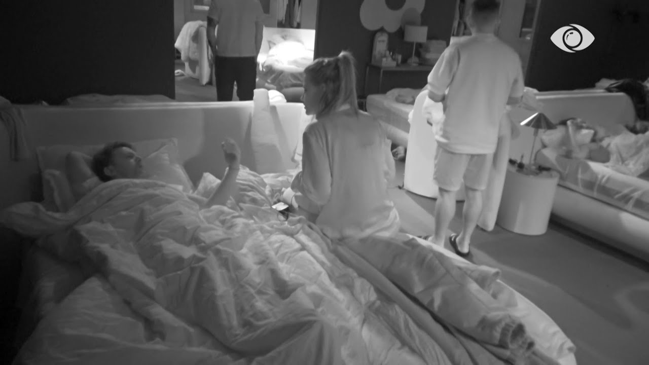 A të bën përshtypje fjalori…/ Valbona zgjon nga gjumi Laertin