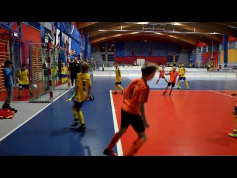 12.11.2016 Wizard Football Academy 2006 - MFK Rożnawa 3:2