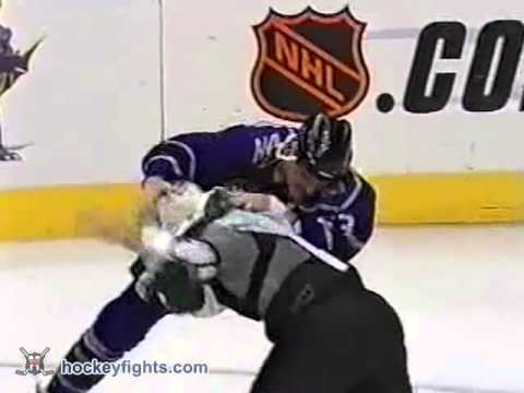 Aaron Downey vs Brad Norton