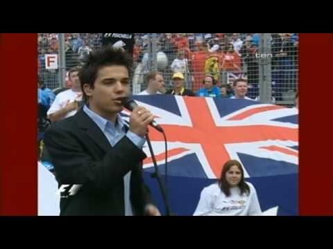 Anthony Callea sings Advance Australia Fair at Formula 1