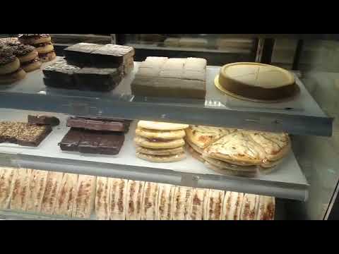 Hot Coffee + Delicious Cake 🍰🎂 ☕ #safdaralphayoutube #safdaralphasnapchat @SAFDARALPHA7 #coffee