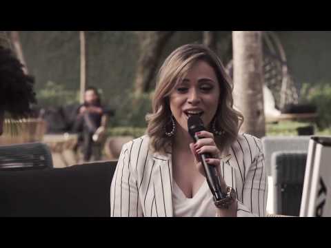 download lagu mp3 mp4 Barbara Amorim Renascer Praise, download lagu Barbara Amorim Renascer Praise gratis, unduh video klip Barbara Amorim Renascer Praise