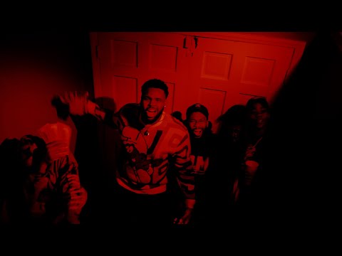 Bleu Huncho "HUNCHO" (Dir by @Zach_Hurth) (Exclusive - Official Music Video)