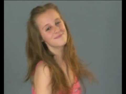 803 AGUSTINA SCONOCHINI