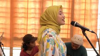 Download lagu Munajat Cinta - T.R.I.A.D | Bella Nadinda Cover Keroncong mp3