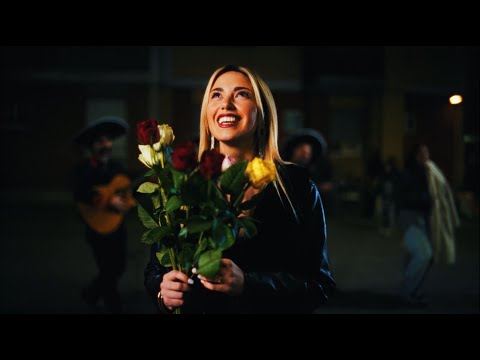 Video thumbnail for Serenata Gangster