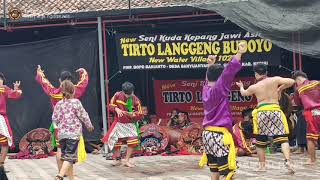 Download lagu Voc Dista Asli penak.Cover Teluk Bayur muppet.TIRTO LANGGENG BUDOYO mp3