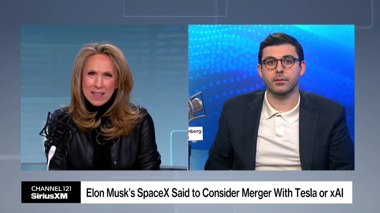 Elon Musk’s SpaceX Said to Consider Merger With Tesla or xAI