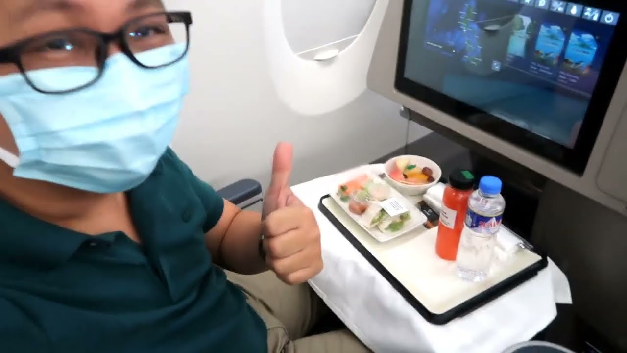 Philippine Airlines Mabuhay Lounge thumbnail
