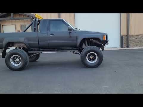 1986 Toyota Pickup SR5 Xtracab Turbo