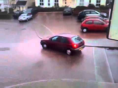 Classic: What NOT to do on Ice