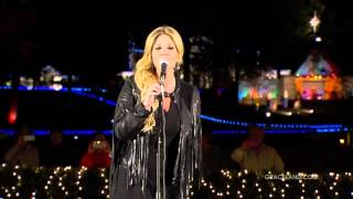 Trisha Yearwood Performs &#39;Blue Christmas&#39; at Graceland