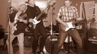 Johnny B Good - Dizzy Miss Lizzy / Medley