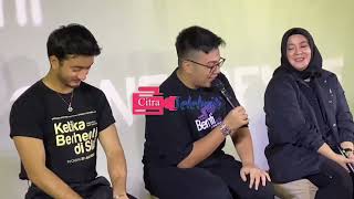 Download lagu Umay Shahab, Film “Ketika Berhenti Disin”, Pakai Teknologi  Augmented Reality (AR).kacamata mp3