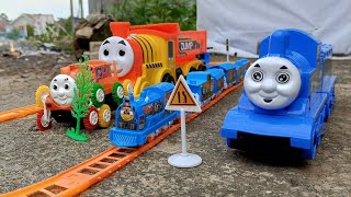 Download lagu Mencari Dan Merakit Mainan Kereta Api Thomas And Friends  mp3