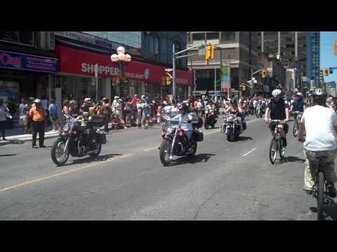Dyke March Toronto Clips 01