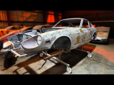One Of A Kind MADNESS !!  DATSUN 260z Liberty Walk Widebody: Gullwing Doors + Mercedes V8 Swap.