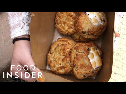 紐約市18家餐廳叫外賣送外賣，同時拉開社交距離。 (18 NYC Restaurants To Order Takeout And Delivery From While Social Distancing)