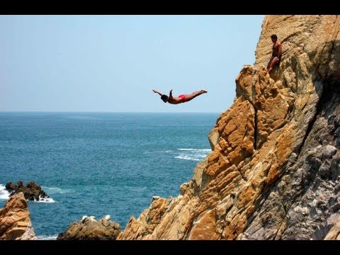 Acapulco, Cliff Divers - Jump from 41 meters - Maya trip ep 42 - Travel video vlog calatorie